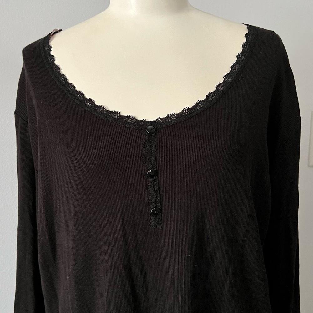 Plus side woman shirt